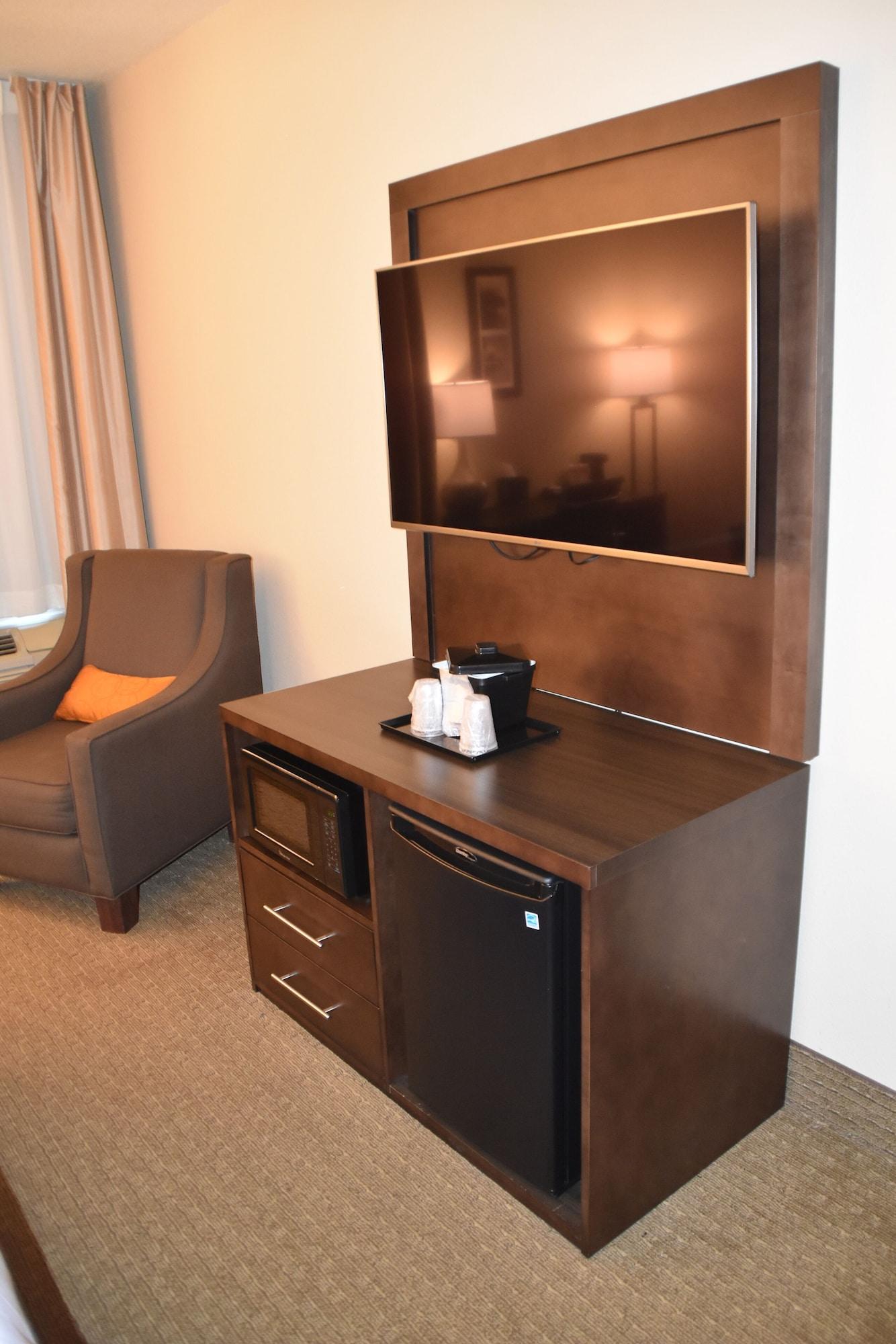 Comfort Inn & Suites Macon Bagian luar foto